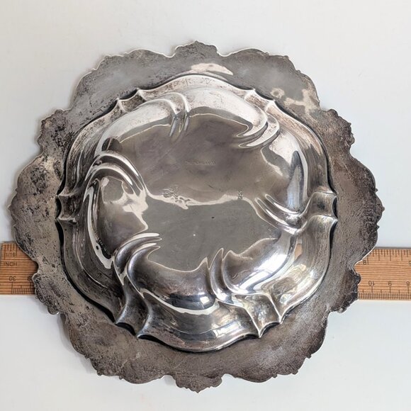 Meriden Britannia Company Sterling Silver Foliate Scrolls Art Nouveau Bowl 8.5" - Picture 9 of 12